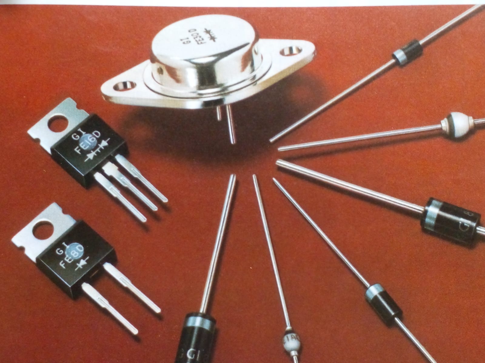 Componentes Eletrônicos